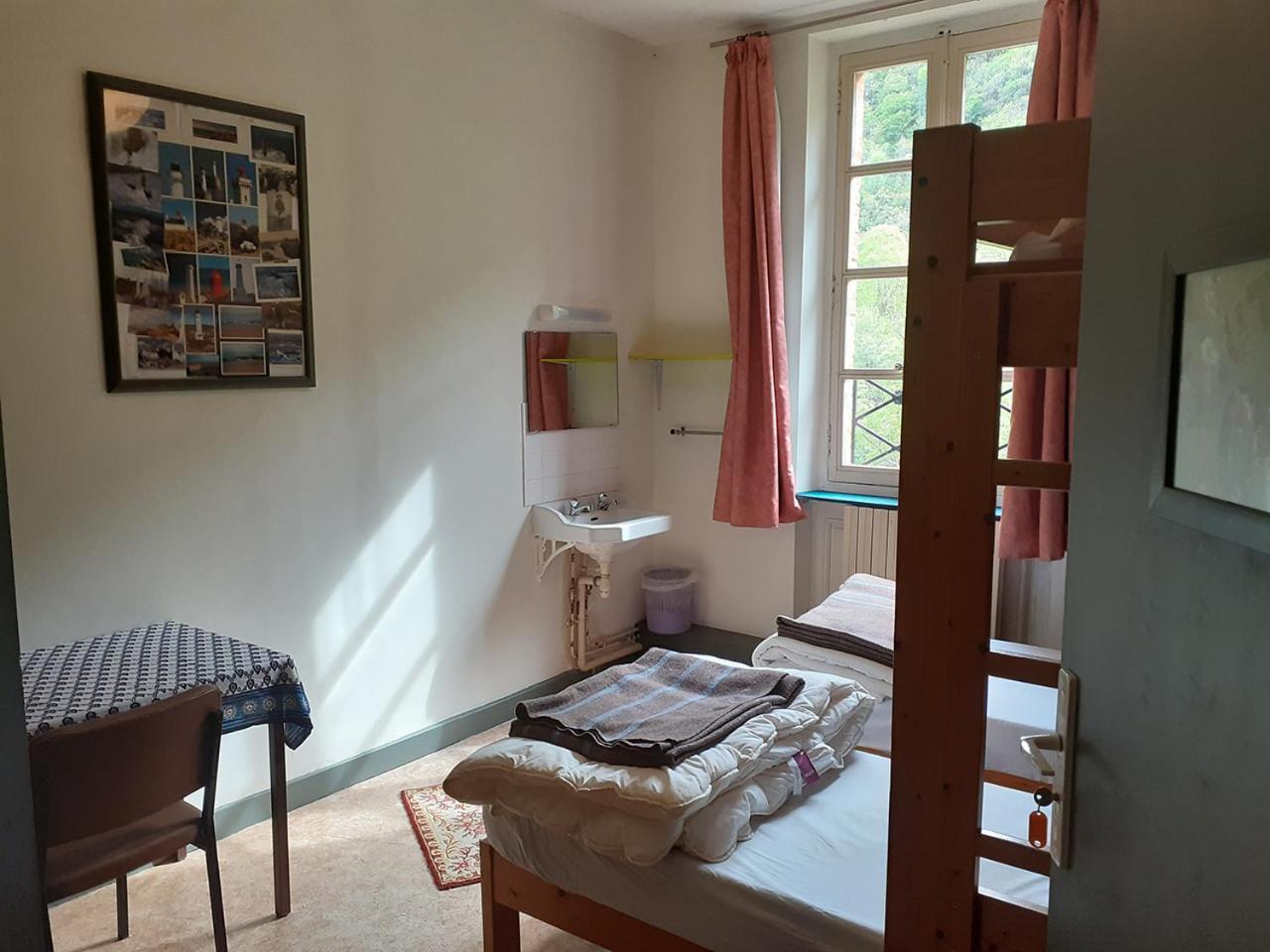 Le Moulin De Saleth Hotel Saint-Antonin Szoba fotó